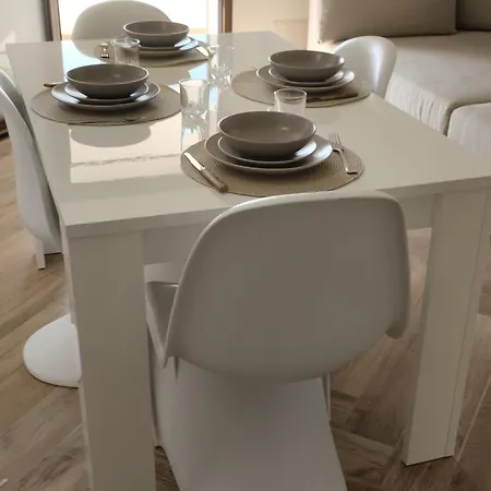 Casa Chia דירה *